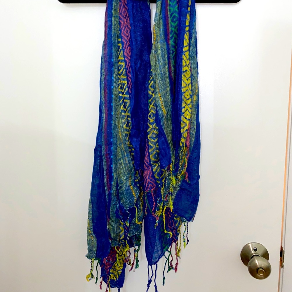 Scarf - Picture 2 of 2